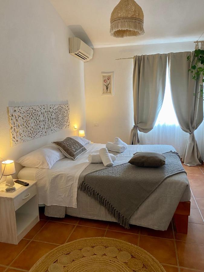 B&B La Pitraia Sant'Antonio di Gallura Exteriör bild